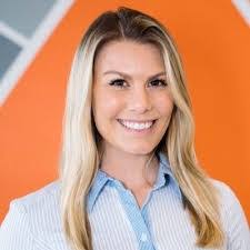 Kim Showalter's Instagram, Twitter & Facebook