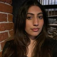 10100+ profilů „Safiya“