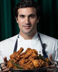 A few weeks ago as we were preparing for what would become Fried Chicken  Mondays; I was nudged by Laura to take a portrait with a gratin-pan filled  with fried chicken. Reluctantly