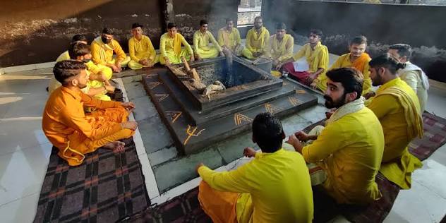 माँ बगलामुखी सुख शांति पूजा