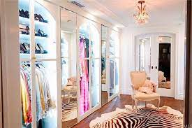 Tour Lauren Conrad S Glam Beverly Hills Penthouse Style At Home Room Beautiful Closets Dressing Room Closet