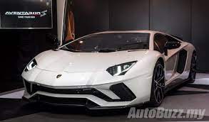 Sebagai rakyat malaysia yang prihatin Lamborghini Aventador S Lands In Malaysia Rm1 8 Mil Before Taxes Autobuzz My