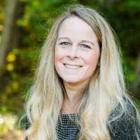 Deb Switzer's Instagram, Twitter & Facebook