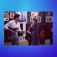 смотреть онлайн индийский сериал женская доля на русском языке Beauti Borah Adli Kullanicinin Abhigya Panosundaki Pin Hint