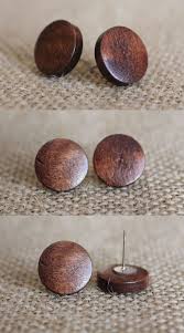 Simple Wooden Stud Earrings These Small Circle Stud Earrings Feature A Clean Simple Look The Wood Earrings Stud Circle Earrings Studs Wooden Earrings Studs