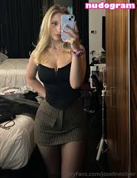 Josefine Silver  homebyjosie  josefine.silver  josefinesilveruncensored  Гола изтичане OnlyFans снимка 1 - Nudogram v2.1