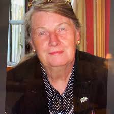 Christmas Book Sharing: A North Dakota Town's Family Traditions