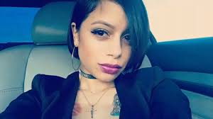 Susan Apodaca's Instagram, Twitter & Facebook