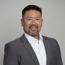 Edward Chew's Instagram, Twitter & Facebook