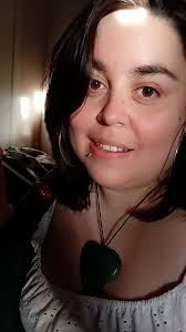 Gamer mom introduces herself