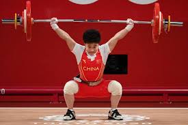 Lifter indonesia, deni, finis di urutan sembilan cabang olahraga (cabor) angkat besi kelas 67kg olimpiade tokyo, minggu 25 juli. 6hw5t3hkliapbm