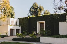 A look inside some historic sites in los angeles. Hancock Park Wilshire La Neighborhood Guide Compass