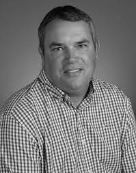 Leonard Mcgraw's Instagram, Twitter & Facebook