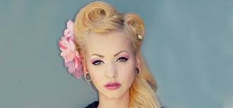 Wie kann man ein peeling selber machen? Vintage Haarstyling Victory Rolls So Gehts Rockabilly Rules Magazin