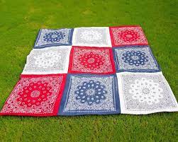 No cartoon pixies or motivational quotes here, just 100% pure, classic bandana style for those. How To Make A Bandana Quilt In Just A Few Short Hours