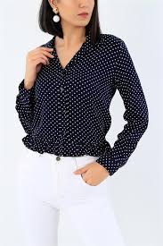 29 95 Tl Lacivert Puantiyeli Volanli Bayan Gomlek 27616b Modamizbir 2020 Moda Gomlek Moda Stilleri