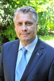 Honorary Professor Dr. Hubert Esser