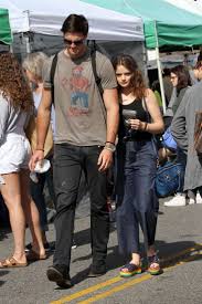 7 Inspiring Actresses Who Should Be On The Next Time 100 List I Am Co Kissing Booth Mens Casual Outfits Summer Tall Boy Short Girl