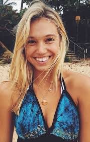 Regina Dillon's Instagram, Twitter & Facebook