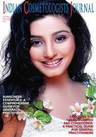 Tori Mott's Instagram, Twitter & Facebook