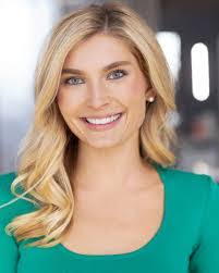 Rachael Downs's Instagram, Twitter & Facebook