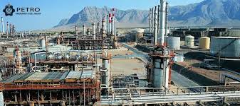 شرکت فولاد مبارکه در 75 کیلومتری جنوب غربی شهر اصفهان، در زمینی به وسعت 35 کیلومتر مربع (17 کیلومتر مربع سالن تولید) استقرار یافته است و دارای ظرفیت تولید سالانه 10.3. ÙÙÙØ§Ø¯ ÙØ¨Ø§Ø±Ú©Ù Ø§ØµÙÙØ§Ù Ø§Ø³ØªÛÙ Ø¢Ø±Ø§Ù ÙÛÙ ÙÛÙÛÙÙ ØªÙ ÙØ§Ø´ÛÙ Ø¢ÙØ§Øª Ù 150 ÙØ²Ø§Ø± Ø§Ø³Ú©ÙØª Ø¨Ø±Ø§Û ÙÙÙØ§Ø¯ ÙØ¨Ø§Ø±Ú©Ù