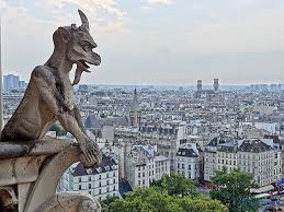 La réservation est obligatoire sur le site des monuments de paris mais attention la réservation ne peut se faire que pour le jour même sur ce site. Vue Des Tours De La Cathedrale Notre Dame De Paris Avec Jefile Visite En Photos Horaires Prix Avis La Souris Globe Trotteuse