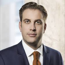 Robert Vukas's Instagram, Twitter & Facebook