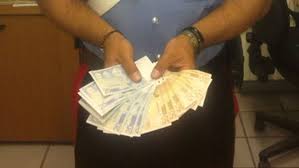 Trova banconote euro facsimile in vendita tra una vasta selezione di italia su ebay. Sequestrate 8mila Banconote False Con La Scritta Fac Simile