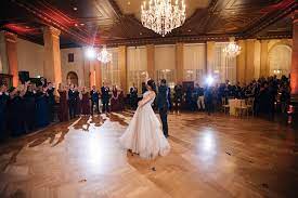 From may 17, weddings and civil partnership ceremonies have been allowed to go ahead with up to 30 people in attendance. Cuomo S Coronavirus Rules No Dancing No Cornhole No Karaoke No Kidding Syracuse Com