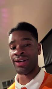 The Power of a Smile: How It Brightens Your Day