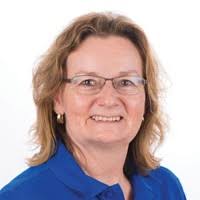 30+ "Beatriz Winter" profiles