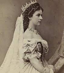 Popular sissi & empress elisabeth of austria videos. Sissi Emperatriz De Austria Tras Quitarle El Novio A Su Hermana