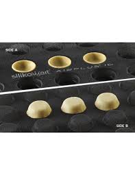 Dieses produkt ist ideal für runde kuchen, knusprige runde brote oder auch aufläufe. Runde Kuchen Backplatten 12 13 Silikomart Air Plus 2 Pc Satz