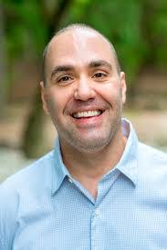 Ted Roth's Instagram, Twitter & Facebook