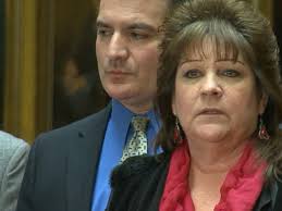 Too Much Chlorine in Indoor Pool 'Burned' Children's Skin, Mom Says