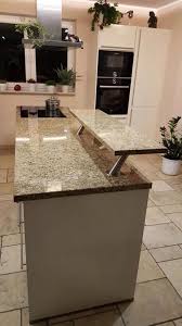 Sie Suchen Sich Ein Granit Aus Und Wir Entwerfen Fur Sie Die Ideale Granit Arbeitsplatte Http Www Arbeitsplatten Deutschland C Kitchen Bauhaus Home Decor