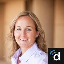 Amanda Laughlin's Instagram, Twitter & Facebook