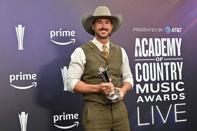 Riley Green Is Eyeing More Acting Roles After His 'Marshals' Debut