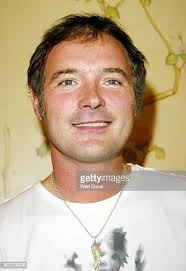 2 268 photos et images de Jon Leslie