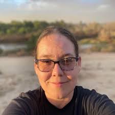 Bakersfield's hopes and dreams emerge in 80 New Year's resolutions