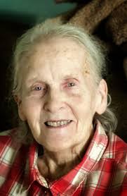 Jeanette F. Reisdorf, mother, grandmother, sister; enjoyed baking cookies,  gardening