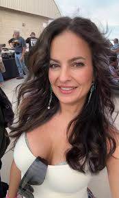 Can someone please photoshop my forehead smaller?