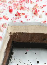 Have to make 2 so can send home one for the grandkids. Baileys Chocolate Lasagna Easy No Bake Layered Dessert