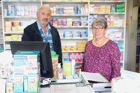 Il suffit dans la suivi avec examen medical de faire vacciner le patient par son medecin alors que le pharmacien ne sera pas au courant des ses pathologies sinon pour. Caen Se Faire Vacciner Contre La Grippe En Pharmacie C Est Possible