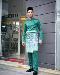 Check spelling or type a new query. Aliff Syukri Terlajak Laris Nampakye Undian Warna Yg Digemari Rakyat Malaysia Adalah Hijau So Siapa Pakai Baju Warna Hijau Mcm Saya Korang Memang Win Facebook