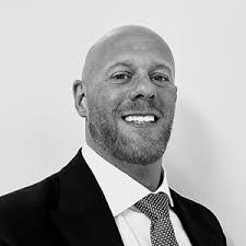 Robert Oates's Instagram, Twitter & Facebook