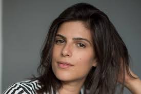 A atriz Renata Calmon faz sua lista