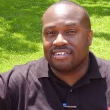 Derrick Batts's Instagram, Twitter & Facebook