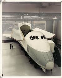 Full Scale Mockup Of Space Shuttle Orbiter Constitution Ov 101 1975 Donwney Ca Space Shuttle Space Nasa Space Flight